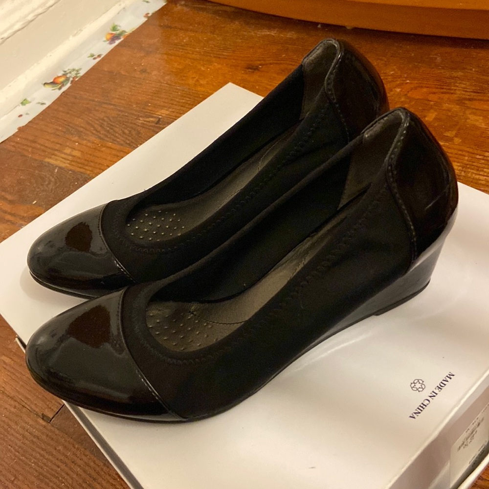 Lifestride Juliana Wedges Black Heels 7.5 Preowned